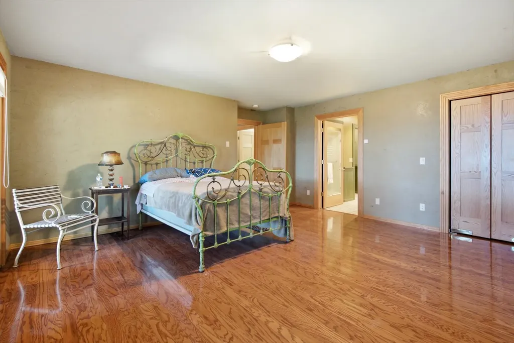 9050 Mt Highway 35 Bigfork MT 59911
