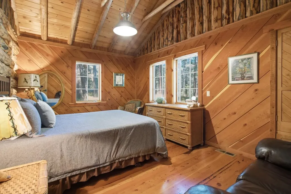 9050 Mt Highway 35 Bigfork MT 59911