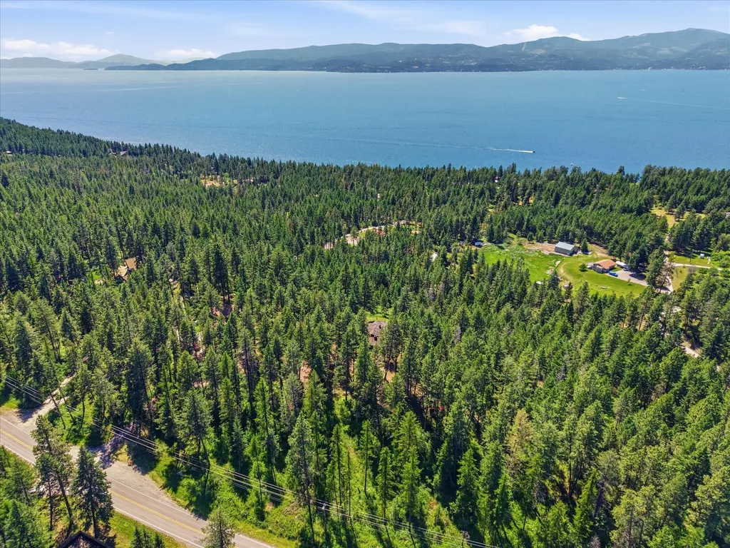 9050 Mt Highway 35 Bigfork MT 59911