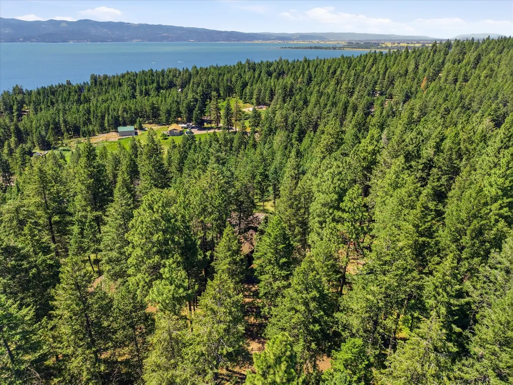 9050 Mt Highway 35 Bigfork MT 59911