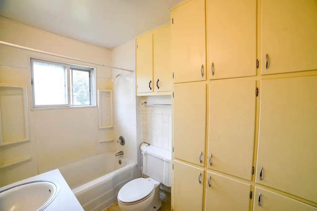 1216 9th Avenue S Great Falls MT 59405