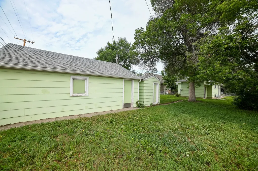 1216 9th Avenue S Great Falls MT 59405