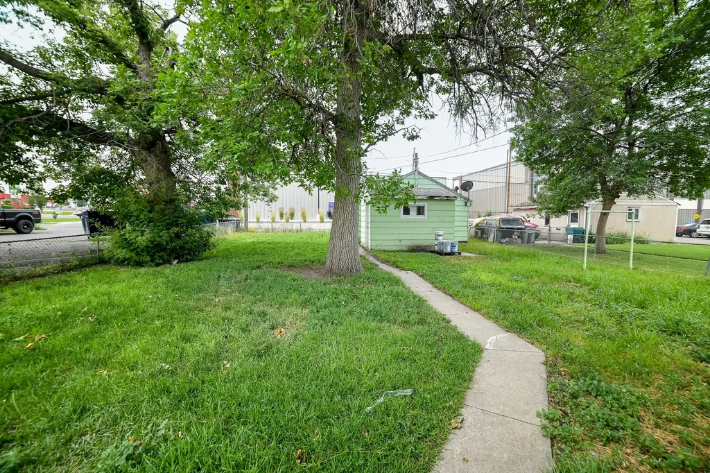 1216 9th Avenue S Great Falls MT 59405