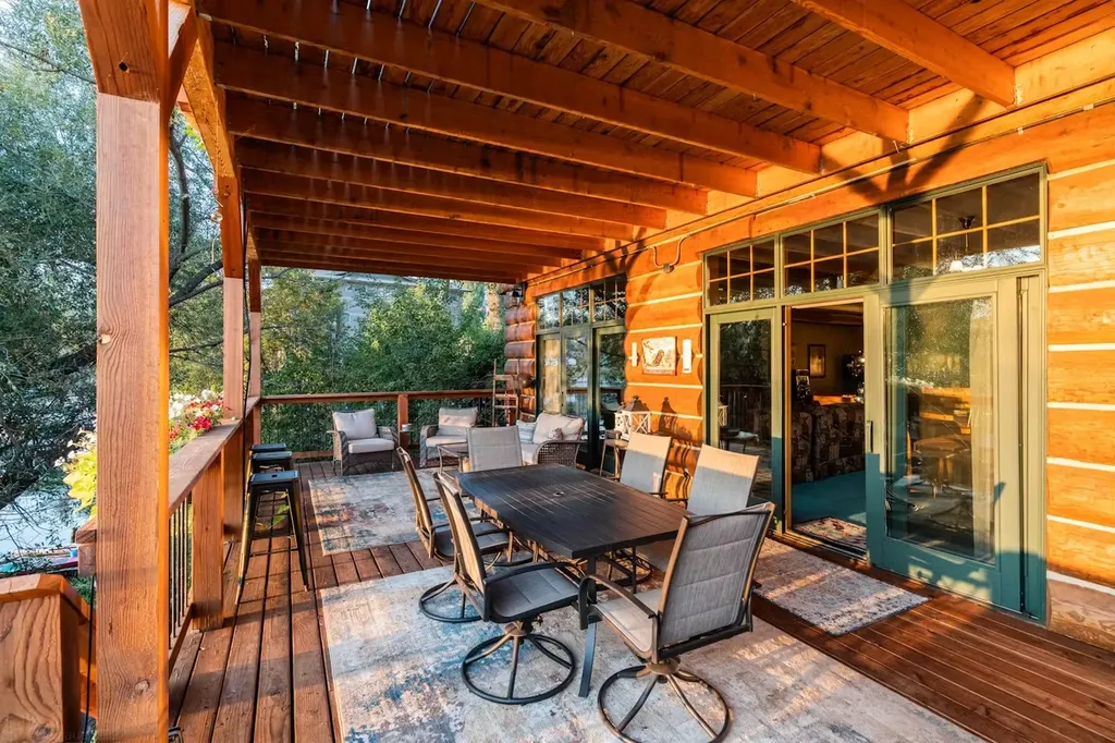 416 Electric Avenue Bigfork MT 59911