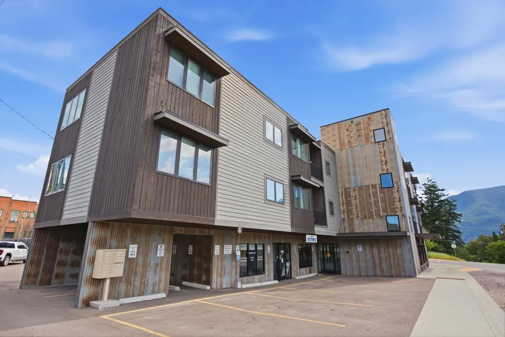 638 Nucleus Avenue Columbia Falls MT 59912