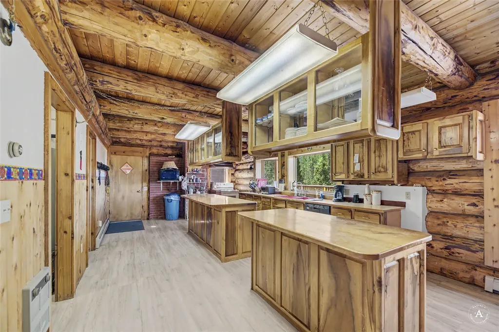 3280 Blossburg Road Elliston MT 59728