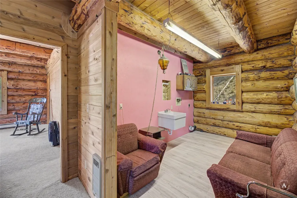 3280 Blossburg Road Elliston MT 59728