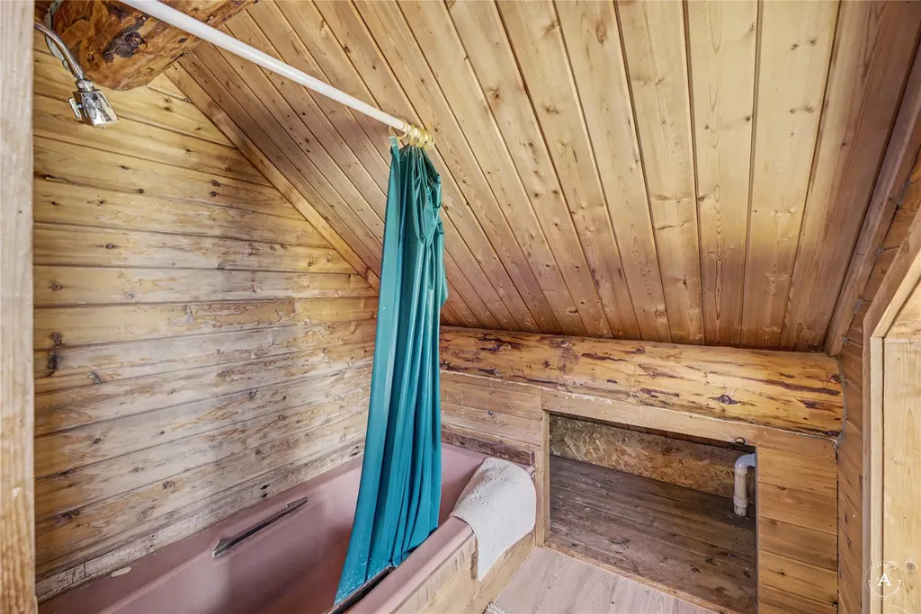 3280 Blossburg Road Elliston MT 59728