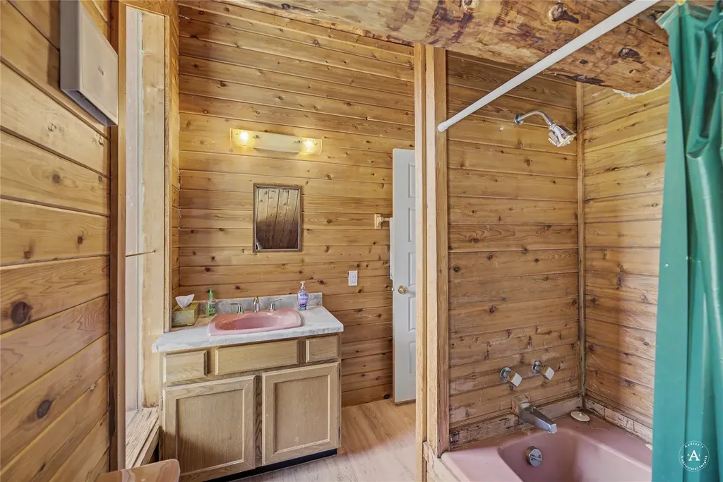 3280 Blossburg Road Elliston MT 59728