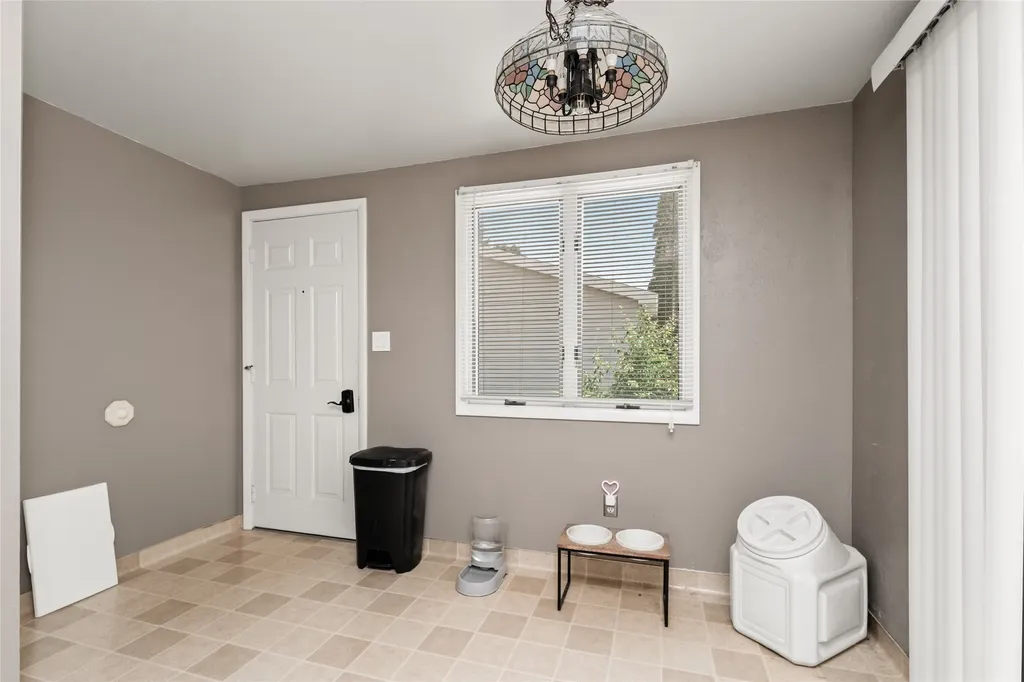 912 Avenue C NW Great Falls MT 59404