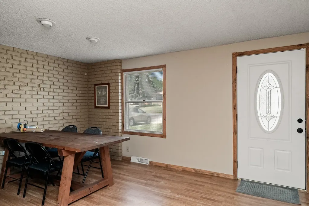 912 Avenue C NW Great Falls MT 59404