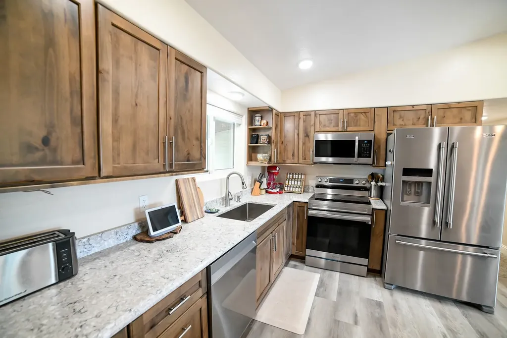 1029 Suburban Drive Great Falls MT 59404
