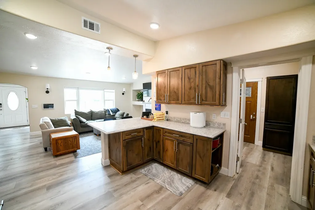 1029 Suburban Drive Great Falls MT 59404