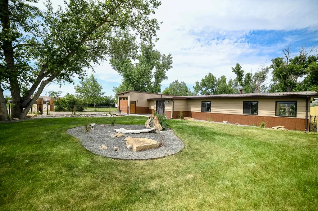 1029 Suburban Drive Great Falls MT 59404