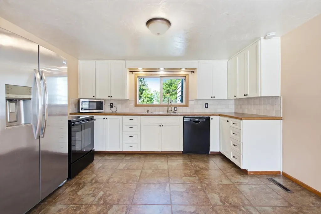 1428 4th Avenue W Columbia Falls MT 59912