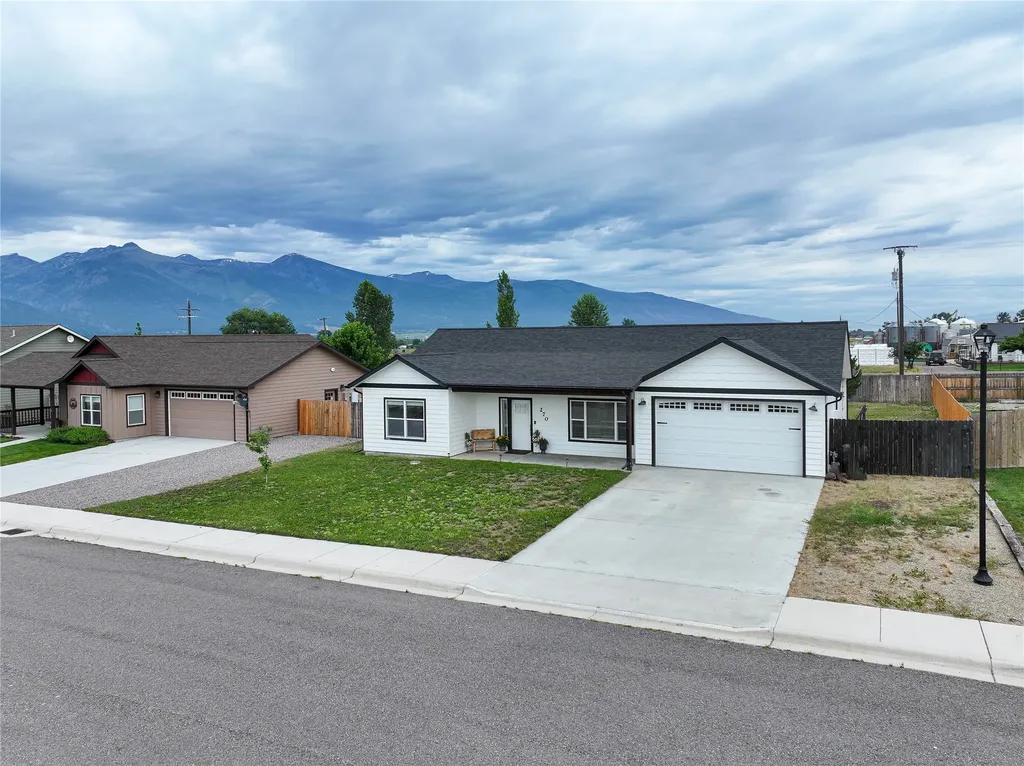 270 Tenderfoot Lane Stevensville MT 59870