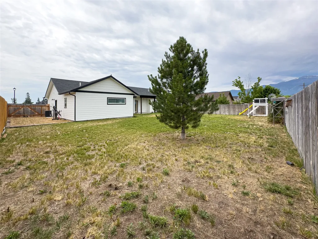 270 Tenderfoot Lane Stevensville MT 59870