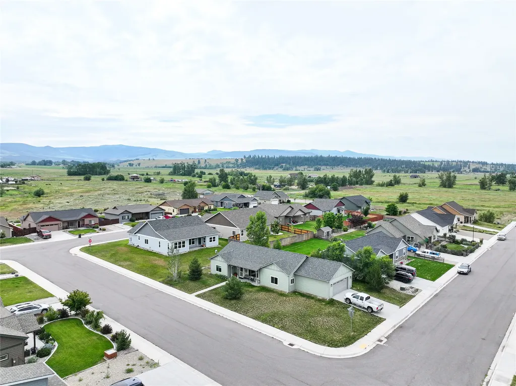 270 Tenderfoot Lane Stevensville MT 59870