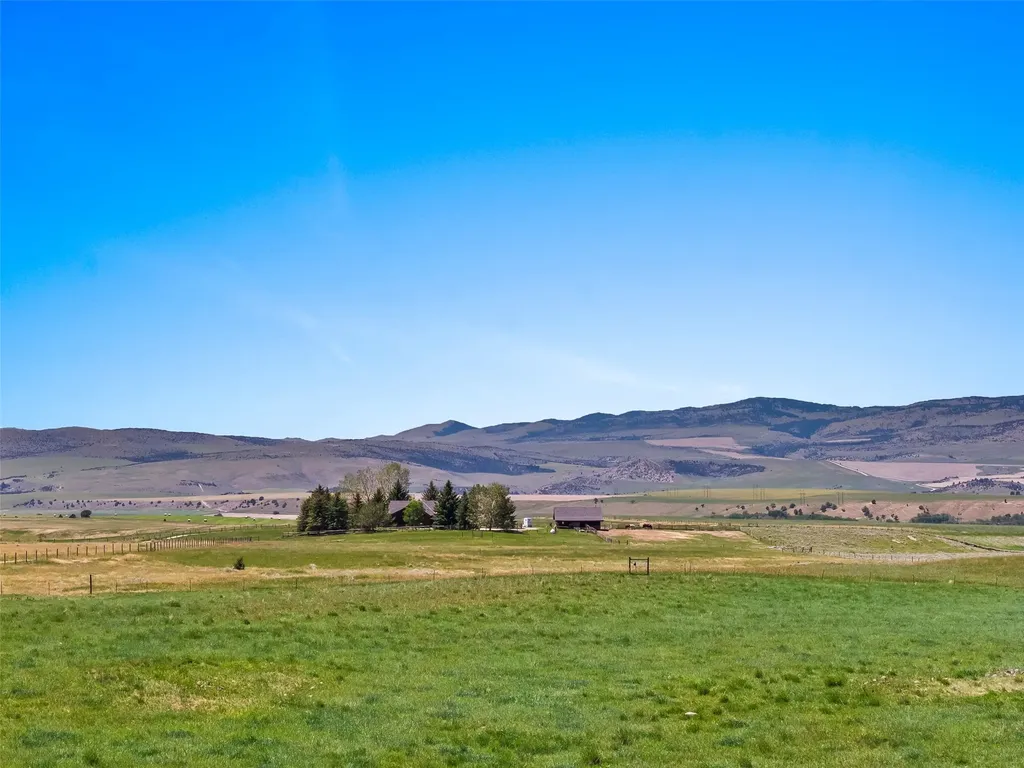 Tbd Brown Pony Trail Belgrade MT 59714