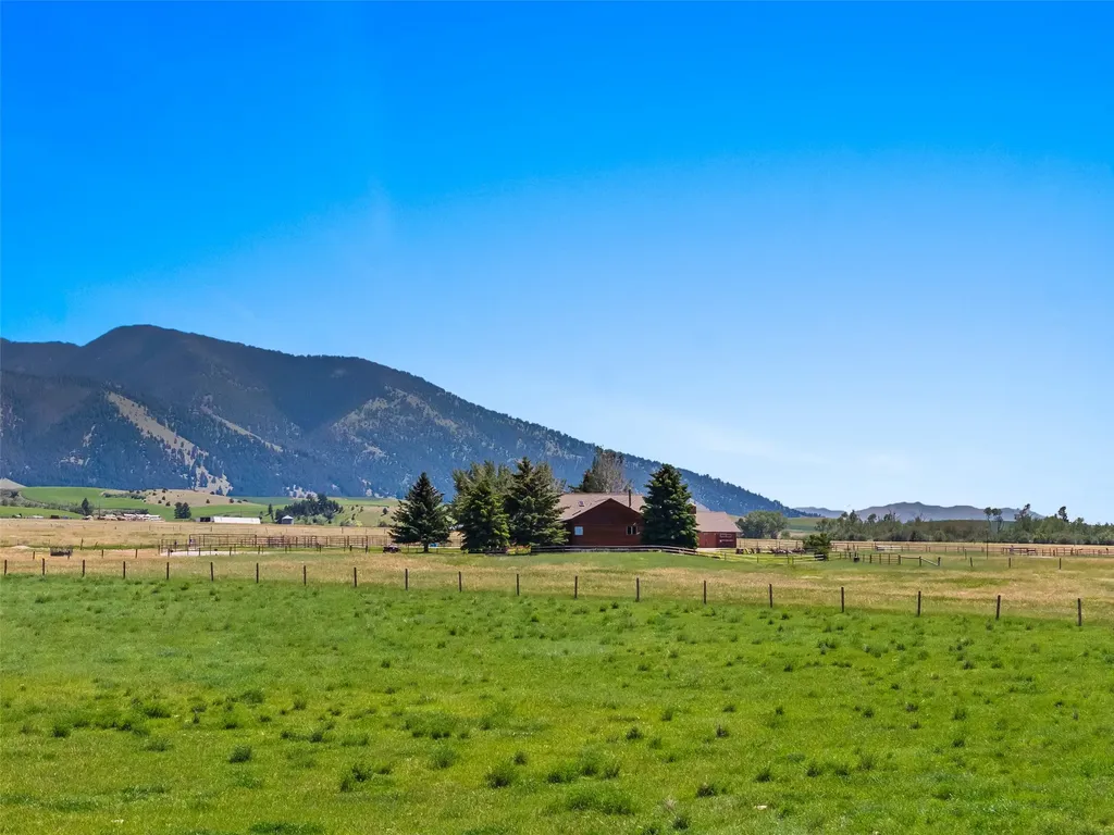 Tbd Brown Pony Trail Belgrade MT 59714