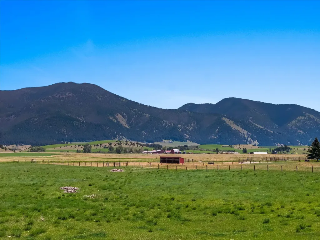Tbd Brown Pony Trail Belgrade MT 59714