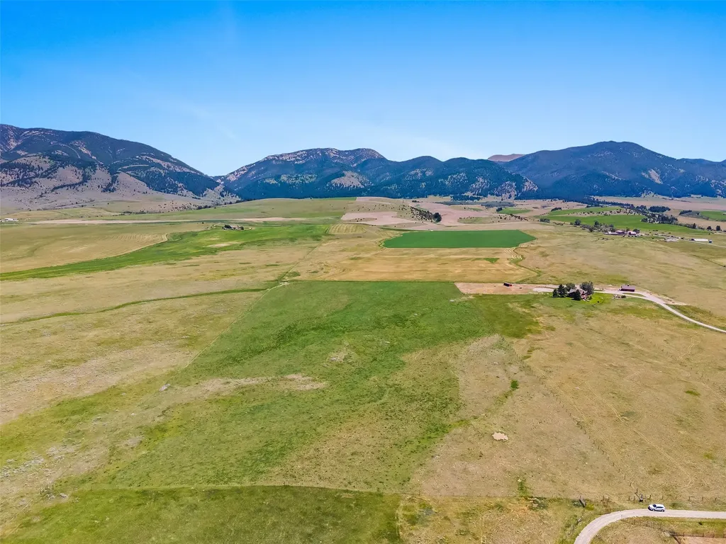 Tbd Brown Pony Trail Belgrade MT 59714