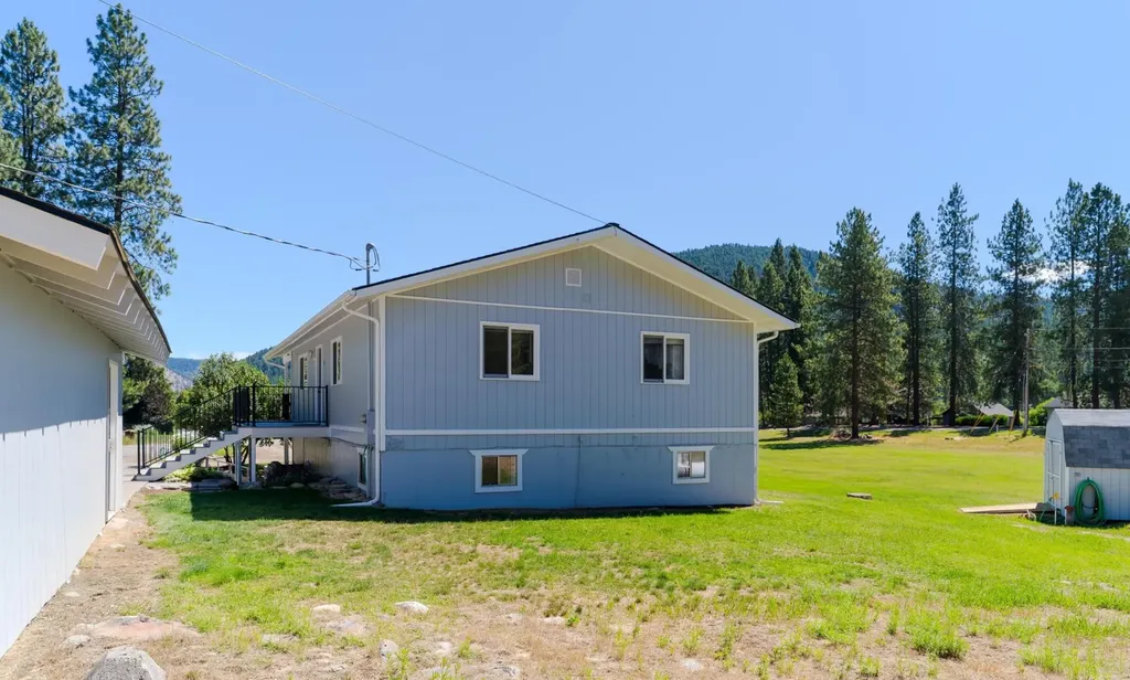 79 Manor Drive Libby MT 59923