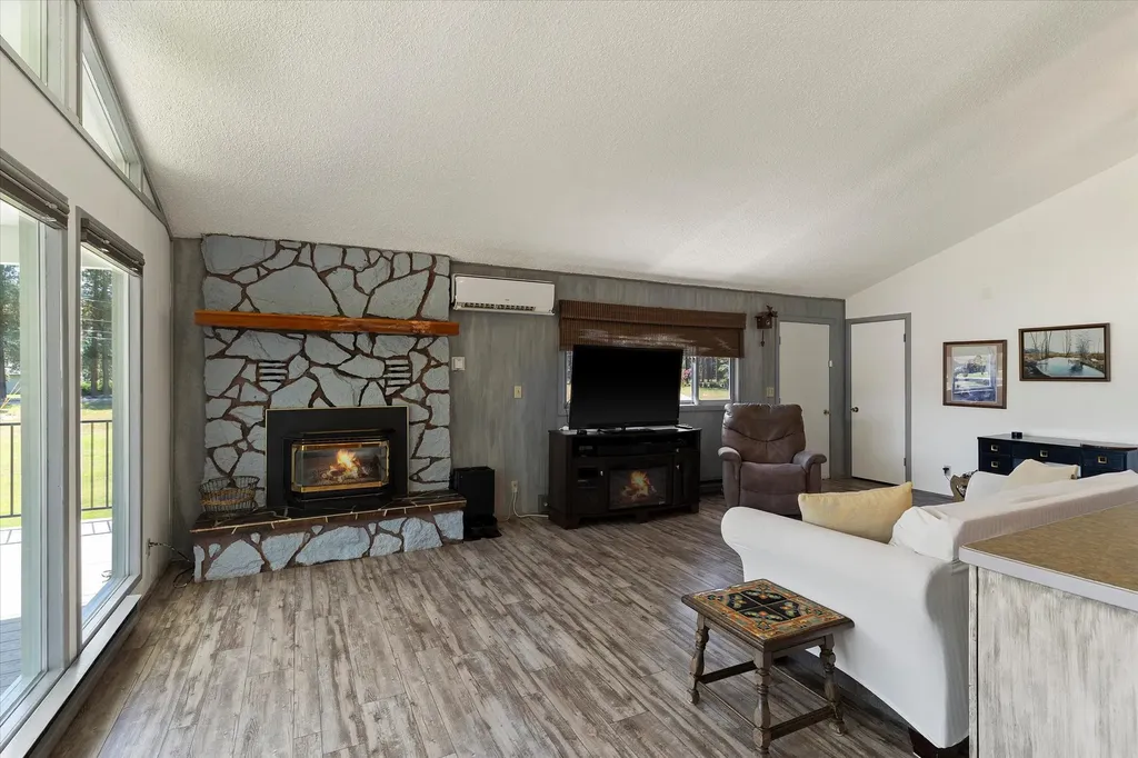 79 Manor Drive Libby MT 59923