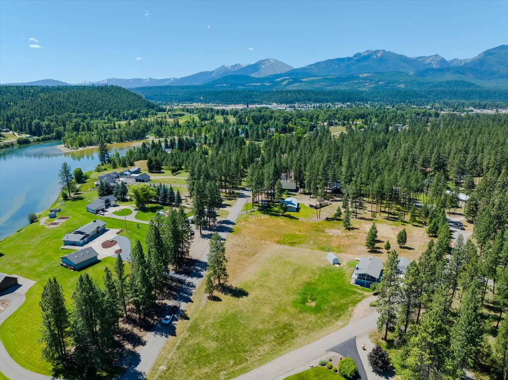 79 Manor Drive Libby MT 59923