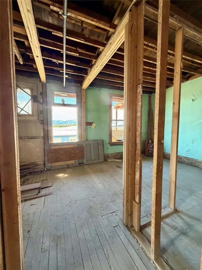 406 Main Street Deer Lodge MT 59722