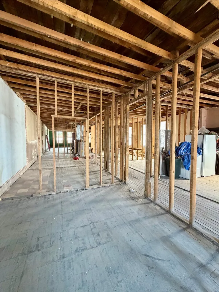 406 Main Street Deer Lodge MT 59722