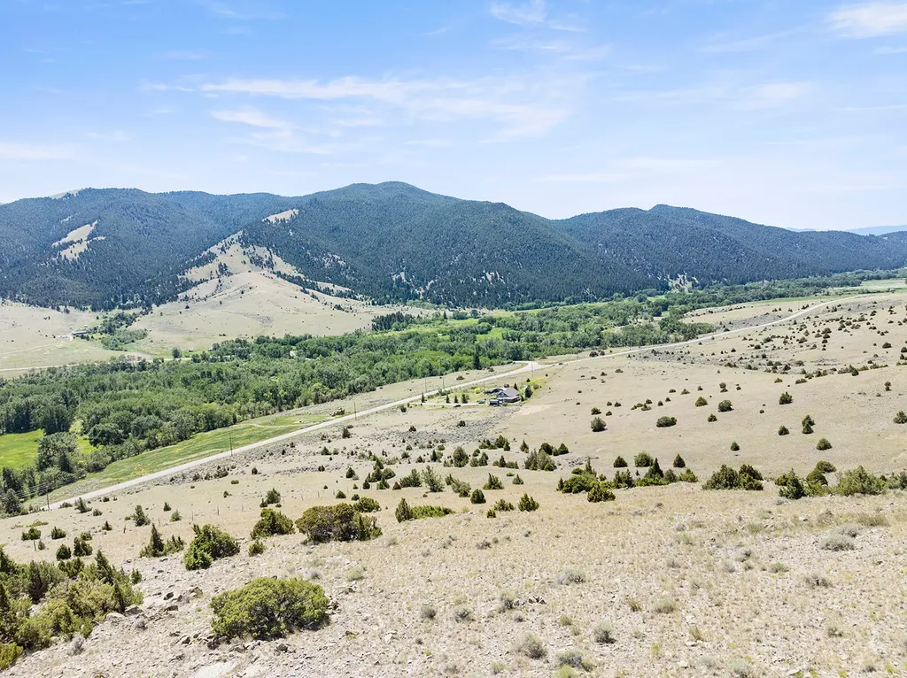 Tract C - 902 Lower Valley Road Boulder MT 59632