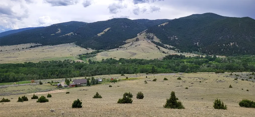 Tract C - 902 Lower Valley Road Boulder MT 59632
