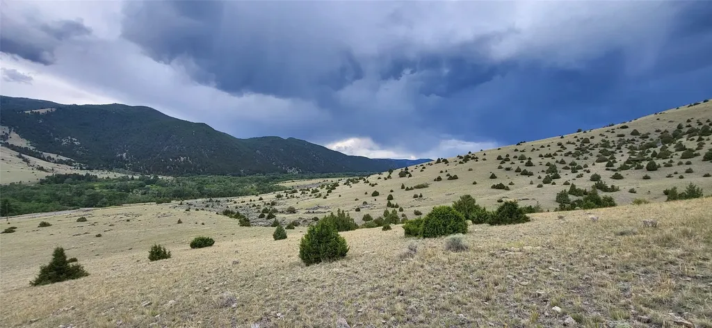 Tract C - 902 Lower Valley Road Boulder MT 59632