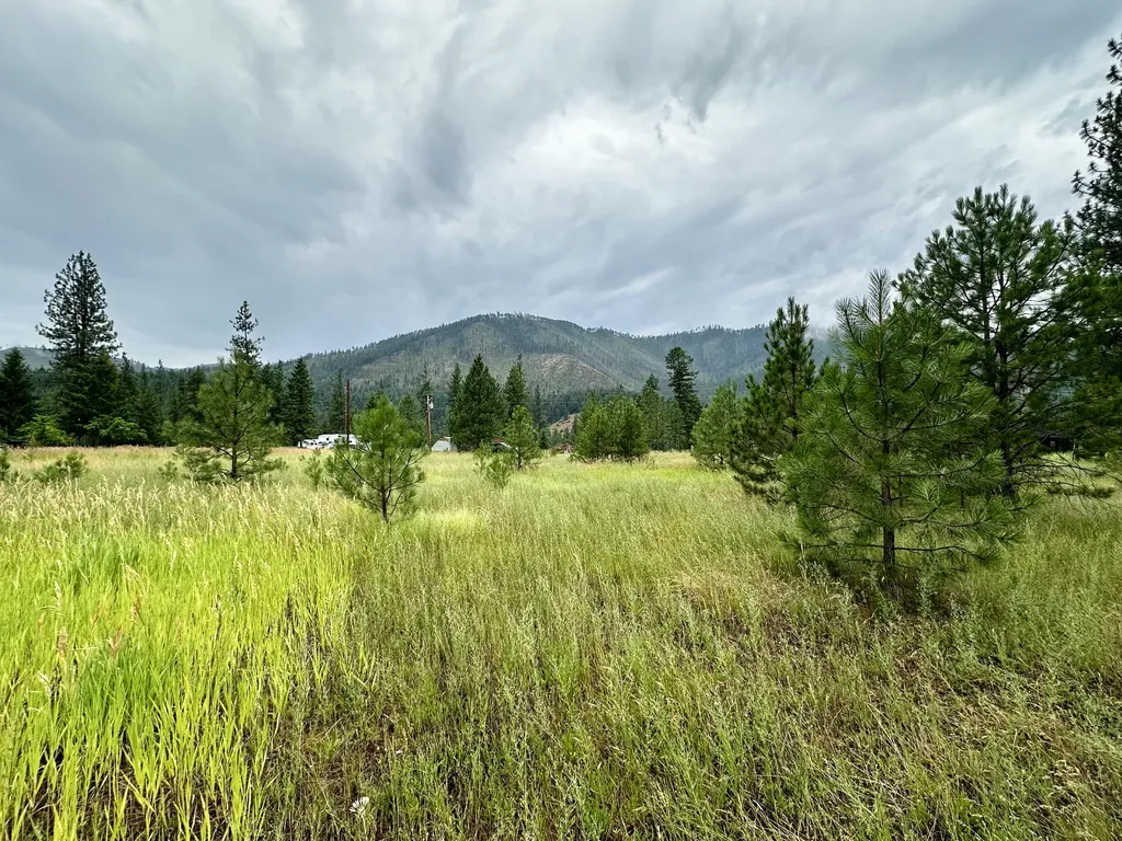 889 Riverbend Road Superior MT 59872