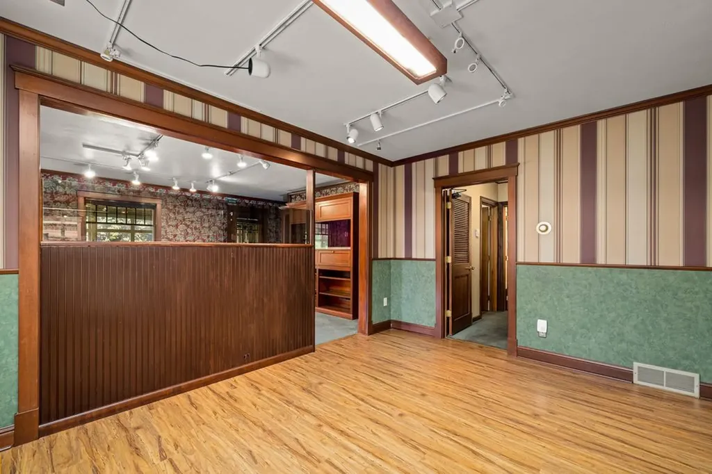 735 S Main Street Kalispell MT 59901