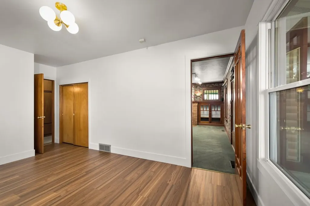 735 S Main Street Kalispell MT 59901