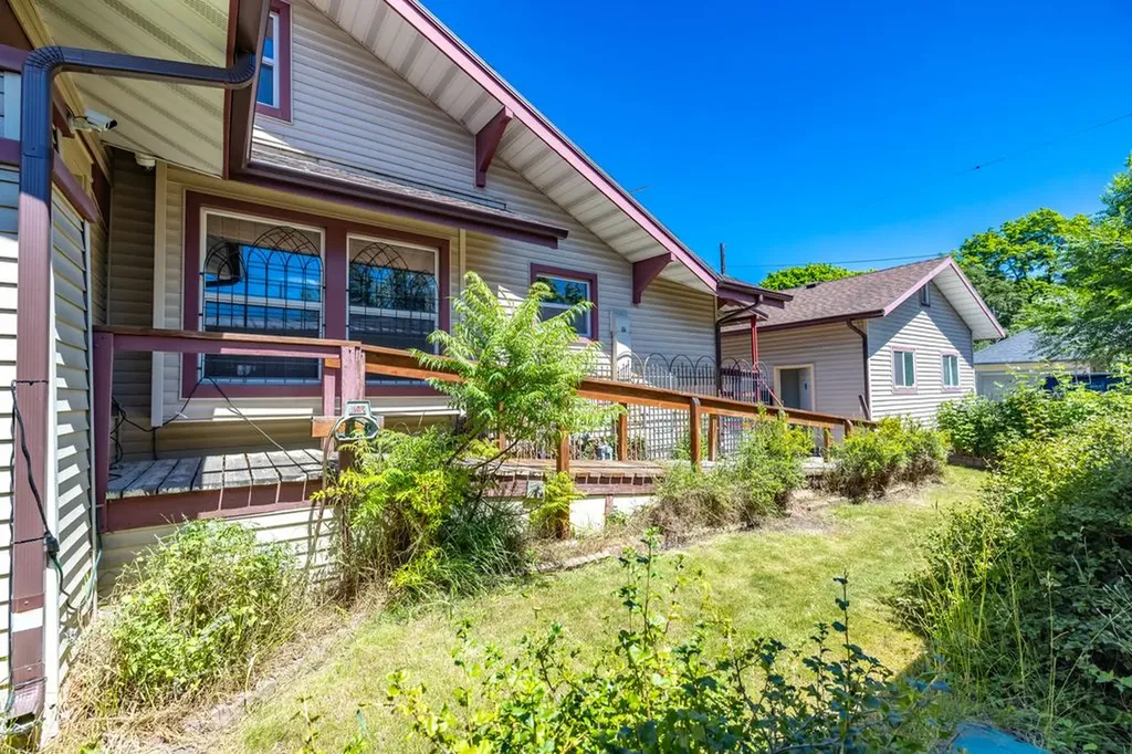 735 S Main Street Kalispell MT 59901