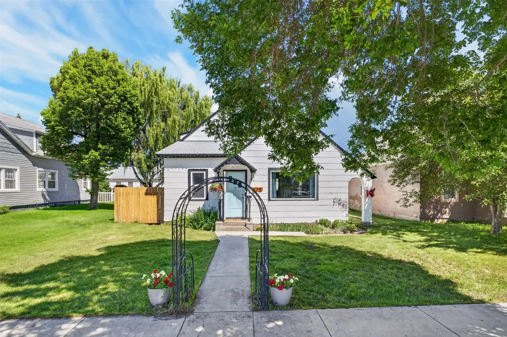 205 Fourth Street Deer Lodge MT 59722