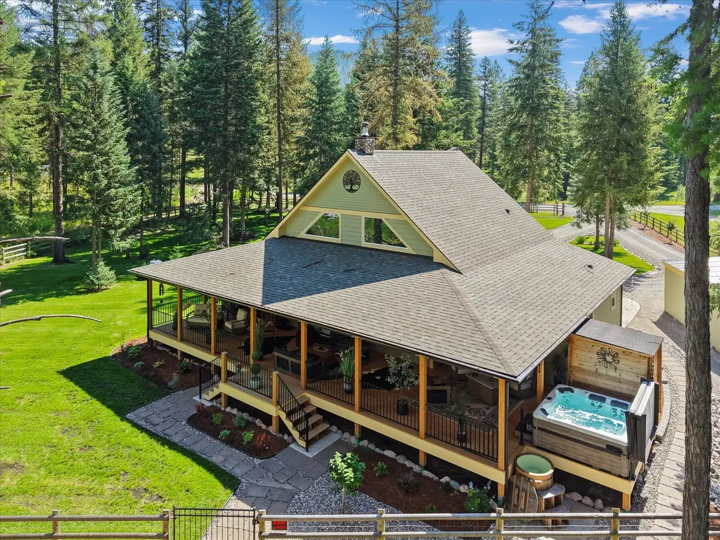 218 Quarter Circle Cross Drive St Regis MT 59866