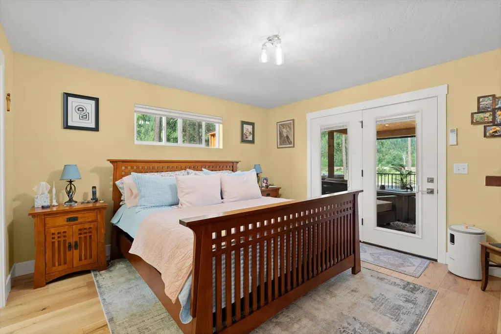 218 Quarter Circle Cross Drive St Regis MT 59866