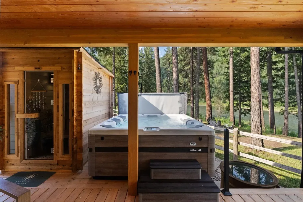 218 Quarter Circle Cross Drive St Regis MT 59866