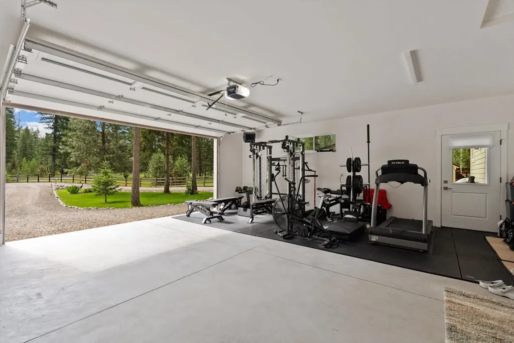 218 Quarter Circle Cross Drive St Regis MT 59866