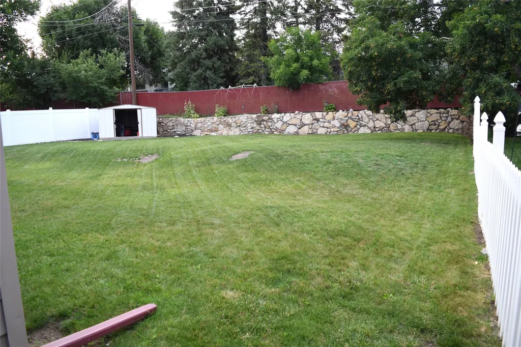 1403 10th Avenue NW Great Falls MT 59404