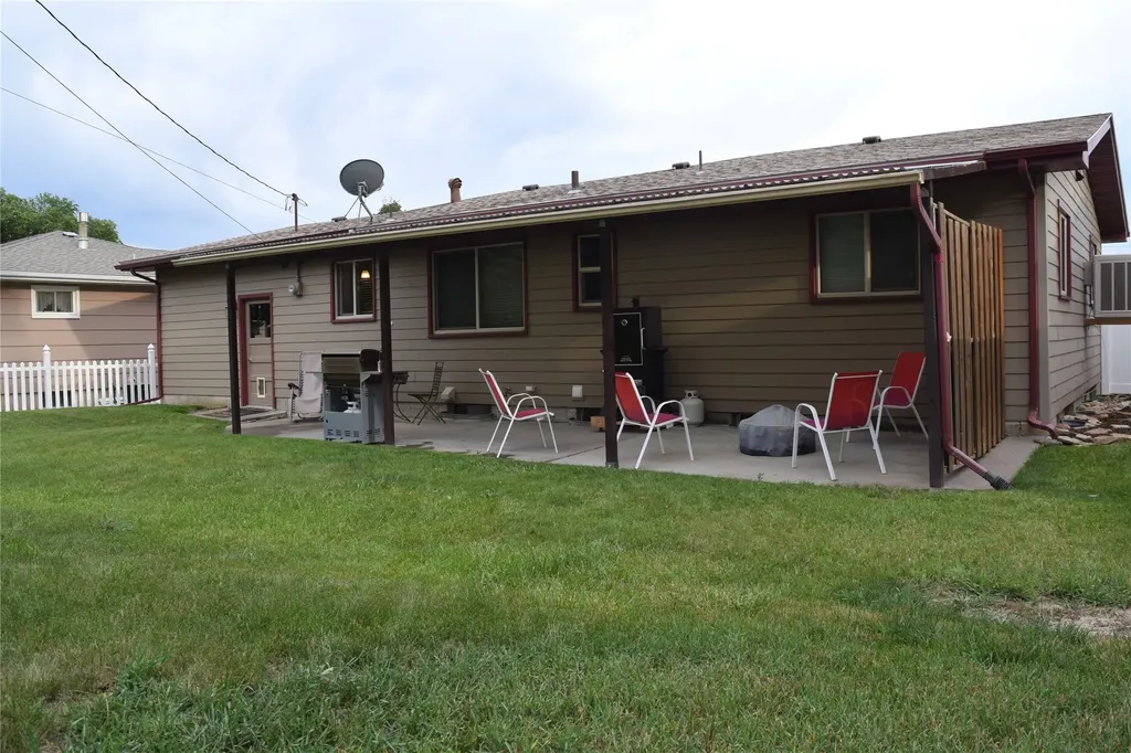 1403 10th Avenue NW Great Falls MT 59404