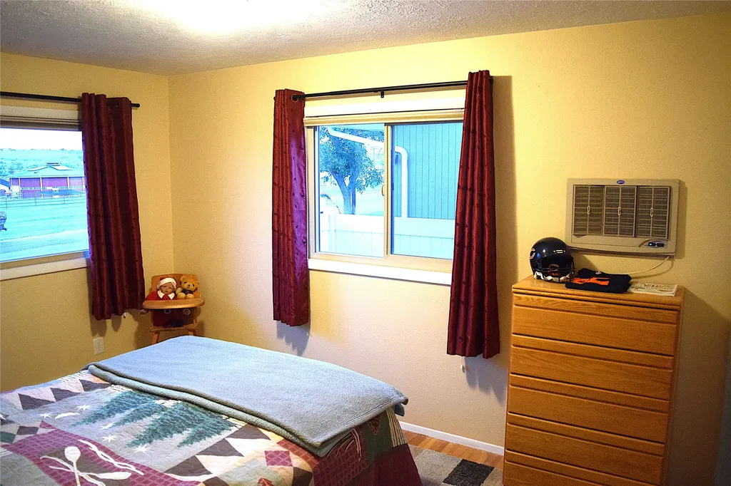 1403 10th Avenue NW Great Falls MT 59404