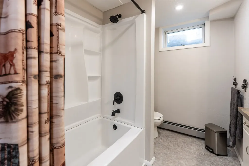 1403 10th Avenue NW Great Falls MT 59404