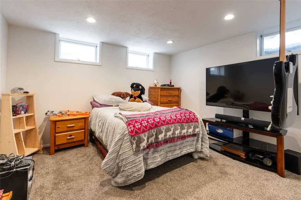 1403 10th Avenue NW Great Falls MT 59404