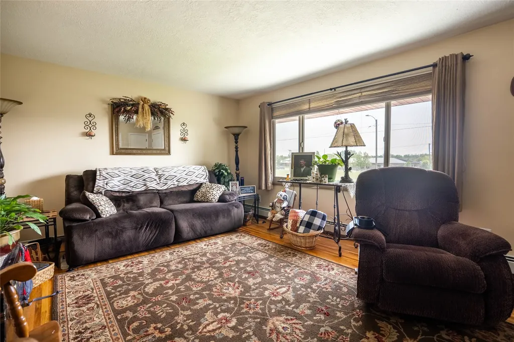 1403 10th Avenue NW Great Falls MT 59404