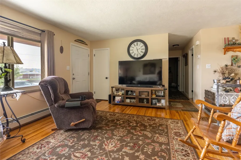 1403 10th Avenue NW Great Falls MT 59404